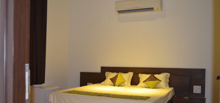a safe & secure comfortable home stay in Jaipur a safe & secure comfortable home stay in Jaipur