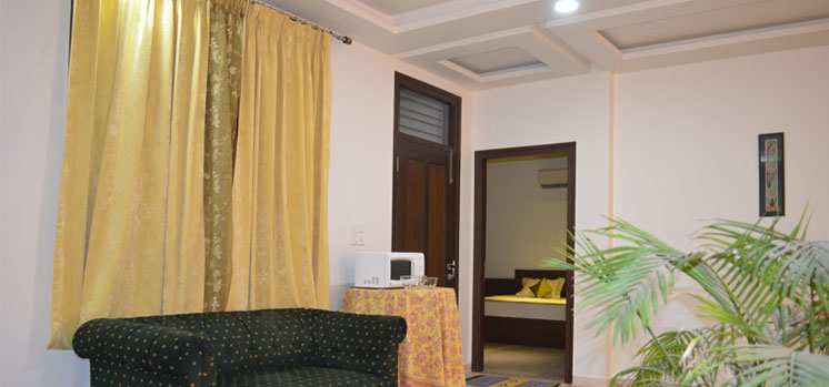 a safe & secure comfortable home stay in Jaipur a safe & secure comfortable home stay in Jaipur