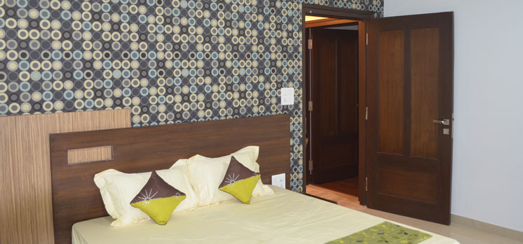 a guided sightseeing and shopping experience a guided sightseeing and shopping experience